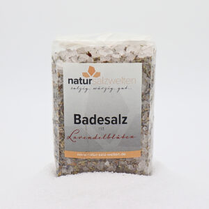 Badesalz mit Lavendelblüten Badesalz mit Lavendelblüten